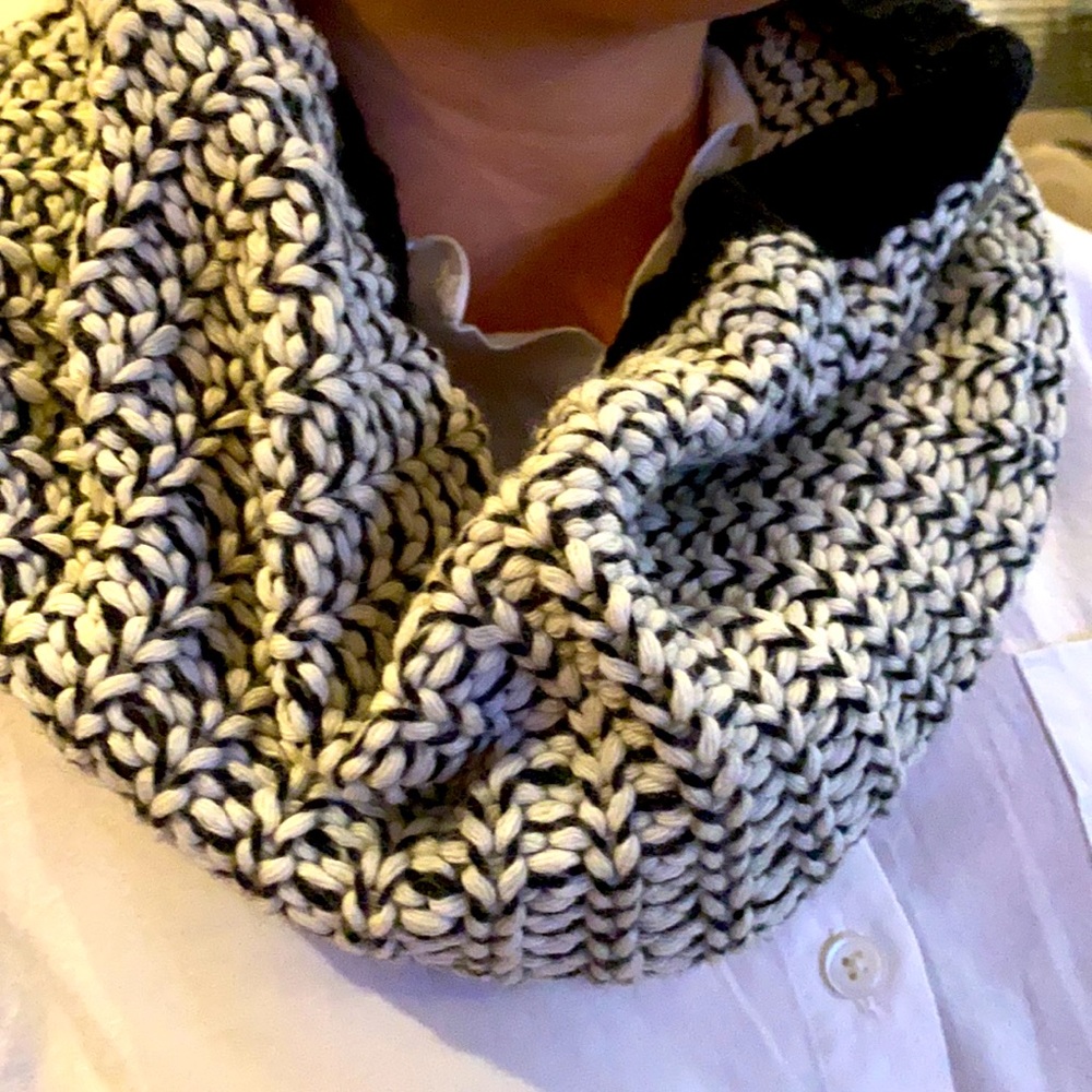 Scarf - Picture 2 of 2